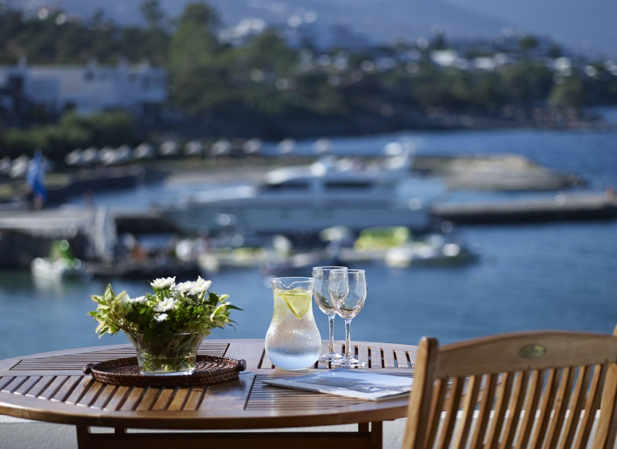 Elounda Peninsula Luxury Resort, Six Senses Spa ภายนอก รูปภาพ