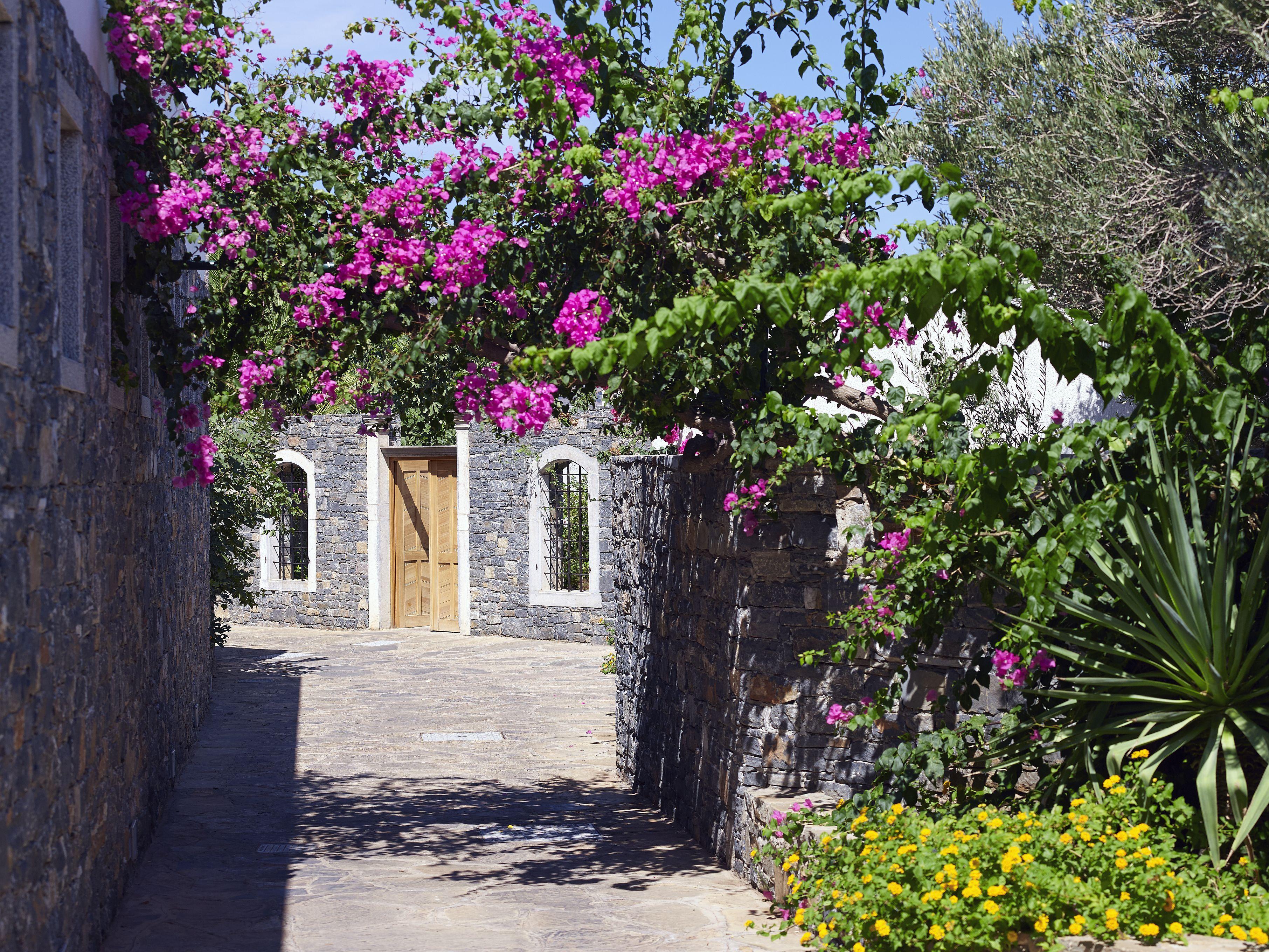 Elounda Peninsula Luxury Resort, Six Senses Spa ภายนอก รูปภาพ